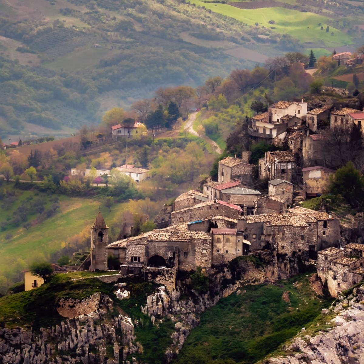 Col Piano Borghi rischiamo di buttare 1 miliardo per nulla