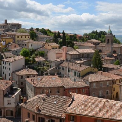 “Contro i borghi, per i paesi”. Perché dobbiamo ridare dignità ai territori